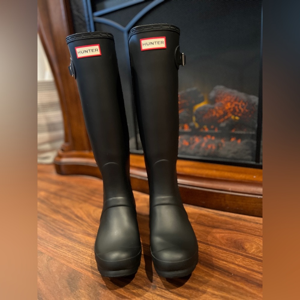 Hunter Black Tall Wide Calf Boots